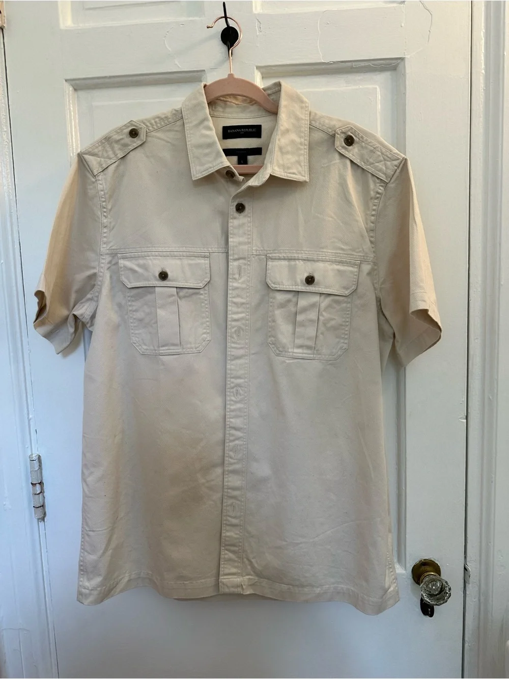 NWOT Banana Republic Men’s Short-Sleeve Utility Shirt — Cream